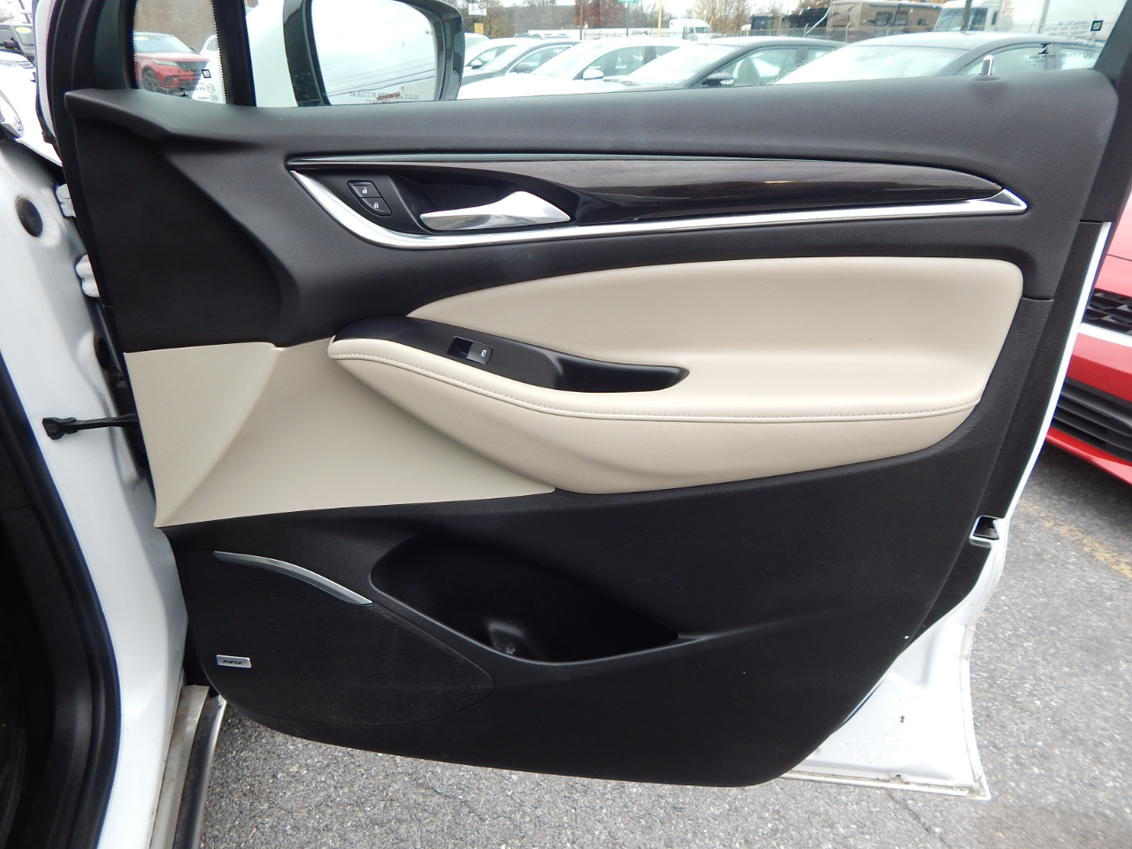 Buick Enclave Essence 2021