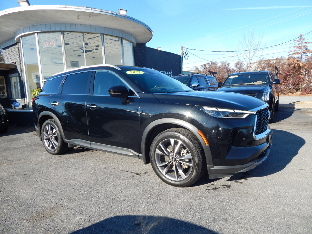Infiniti QX60 LUXE AWD 2022