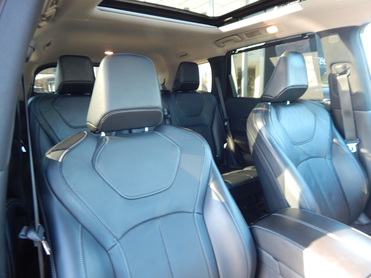 Infiniti QX60 LUXE AWD 2022