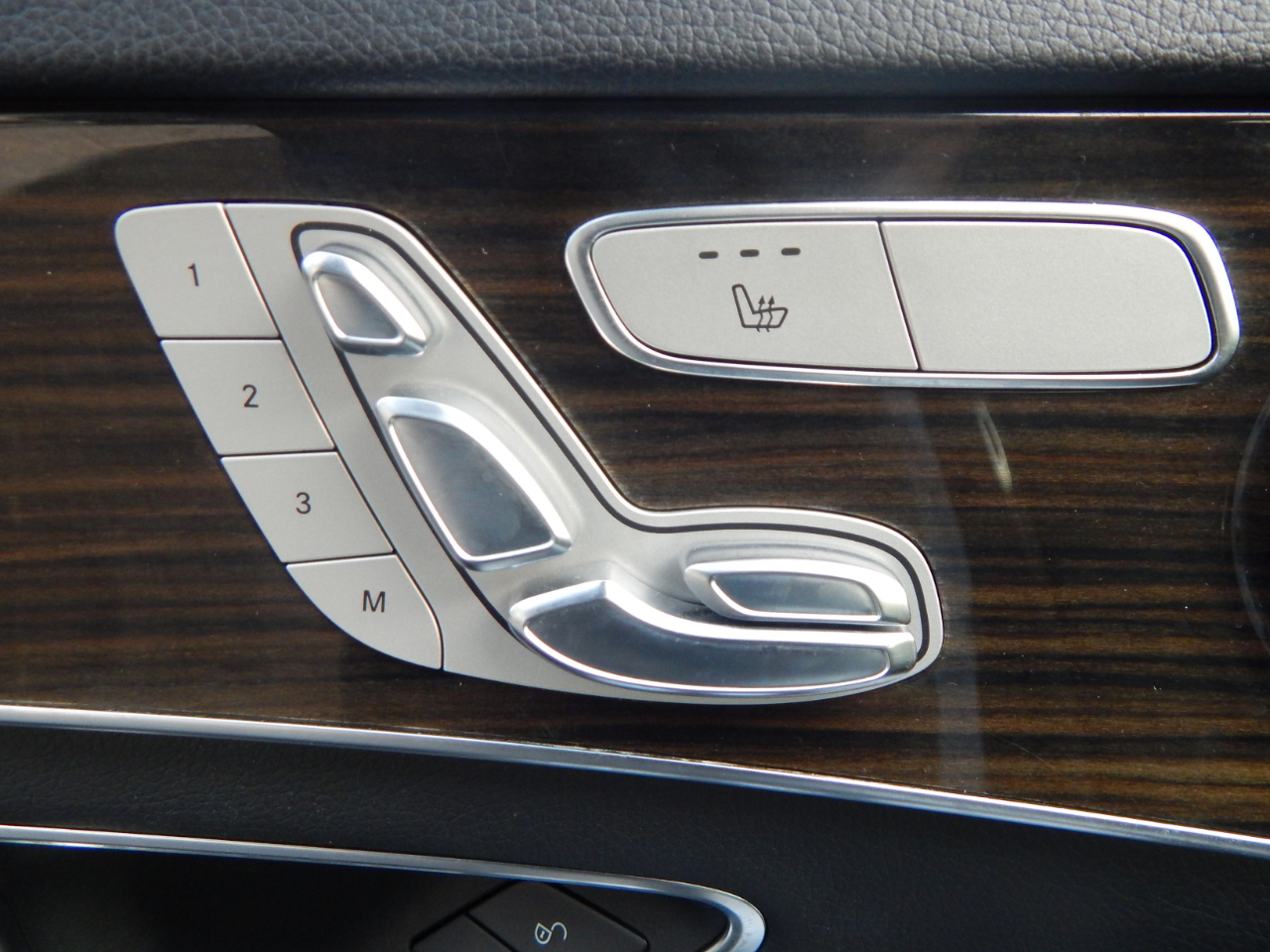 Mercedes-Benz C-Class C 300 4MATIC Sedan 2018