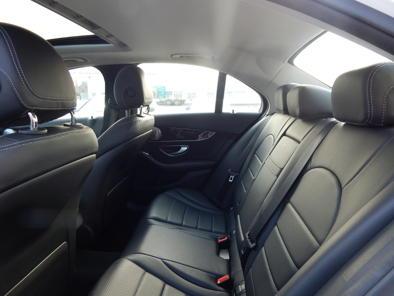 Mercedes-Benz C-Class C 300 4MATIC Sedan 2018