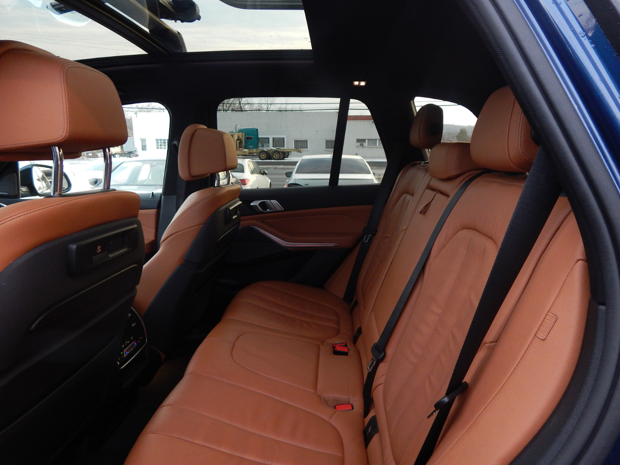 BMW X5 xDrive50i Sports Activity Vehicle 2019