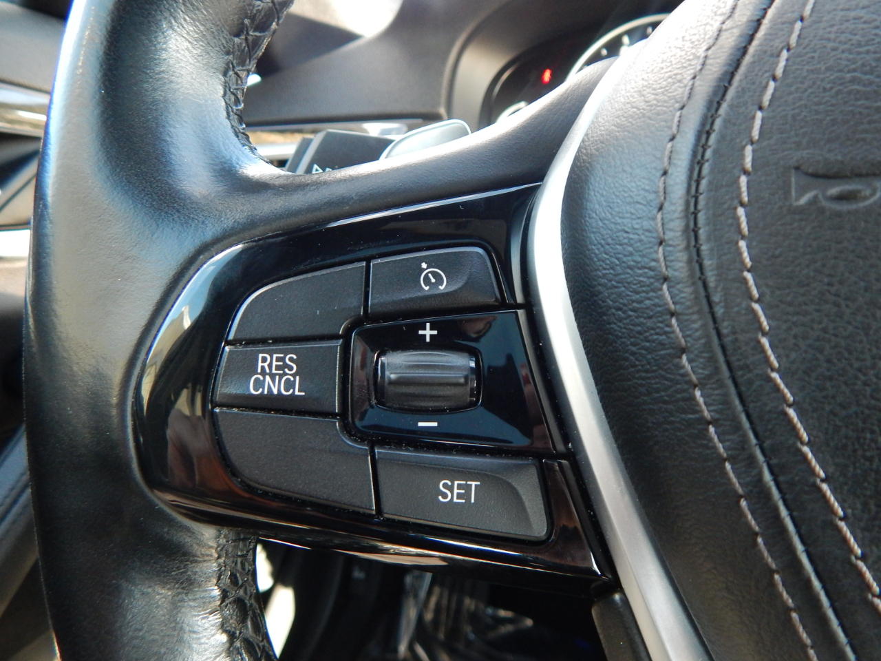 BMW 5 Series 530i xDrive Sedan 2019