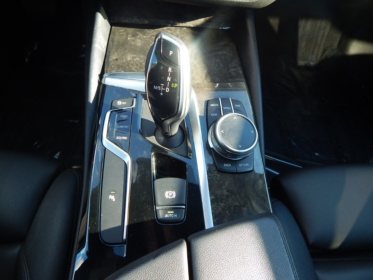 BMW 5 Series 530i xDrive Sedan 2019