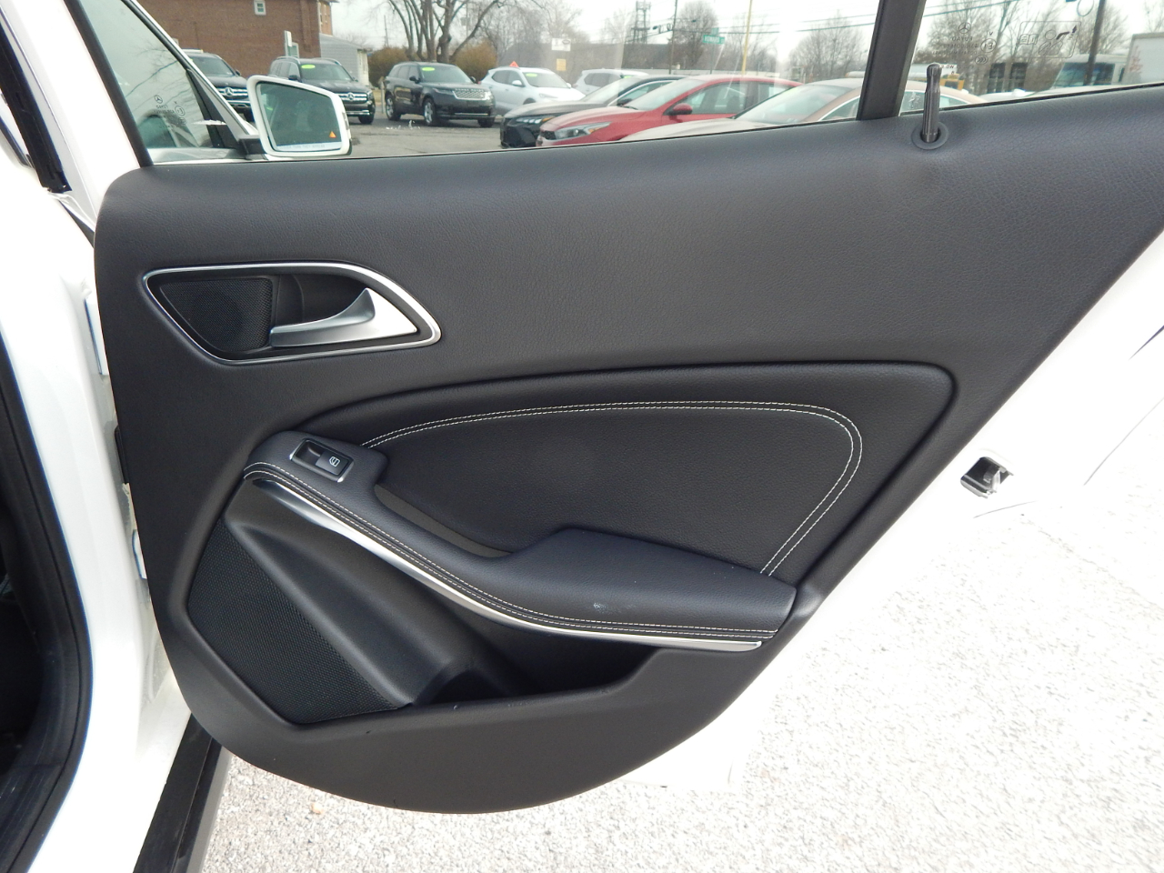 Mercedes-Benz GLA-Class 4MATIC 4dr GLA 250 2019