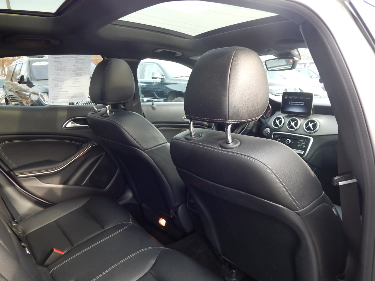 Mercedes-Benz GLA-Class 4MATIC 4dr GLA 250 2019