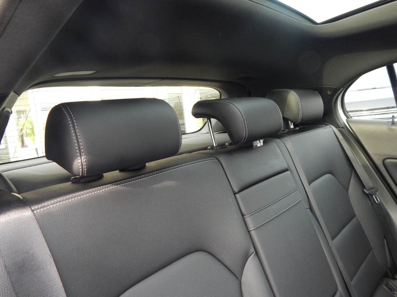 Mercedes-Benz GLA-Class 4MATIC 4dr GLA 250 2019