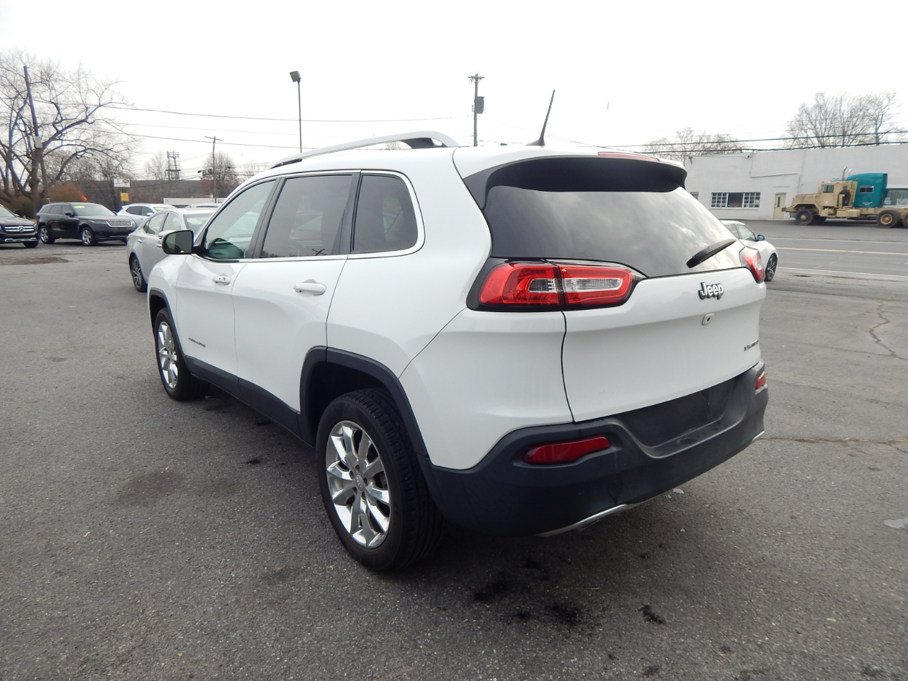 Jeep Cherokee Limited 4D SUV FWD 2017