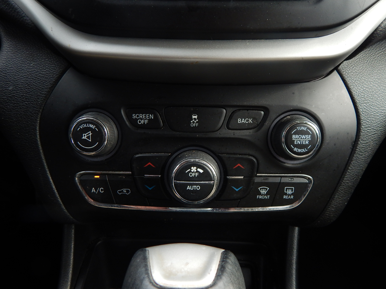 Jeep Cherokee Limited 4D SUV FWD 2017