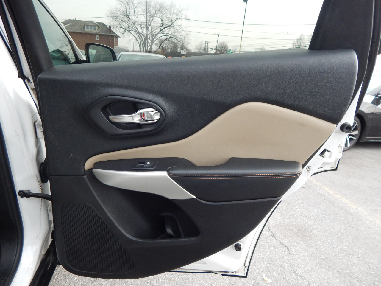 Jeep Cherokee Limited 4D SUV FWD 2017