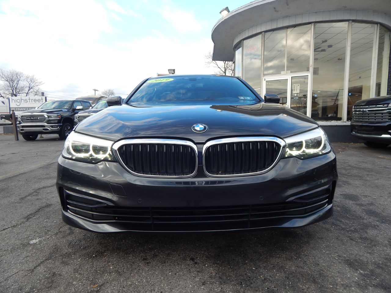 BMW 5 Series 530i xDrive Sedan 2019