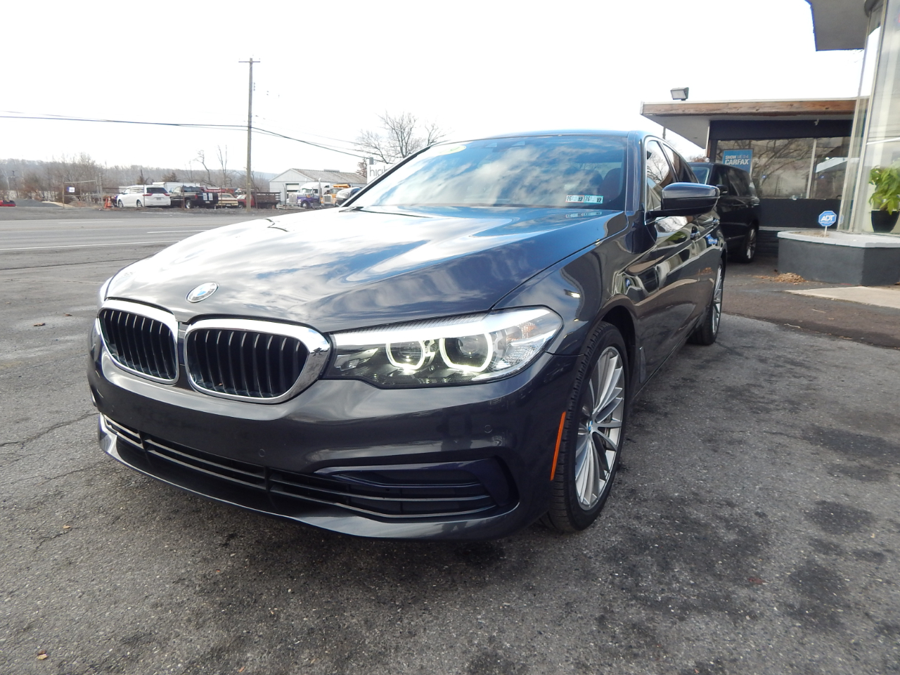 BMW 5 Series 530i xDrive Sedan 2019