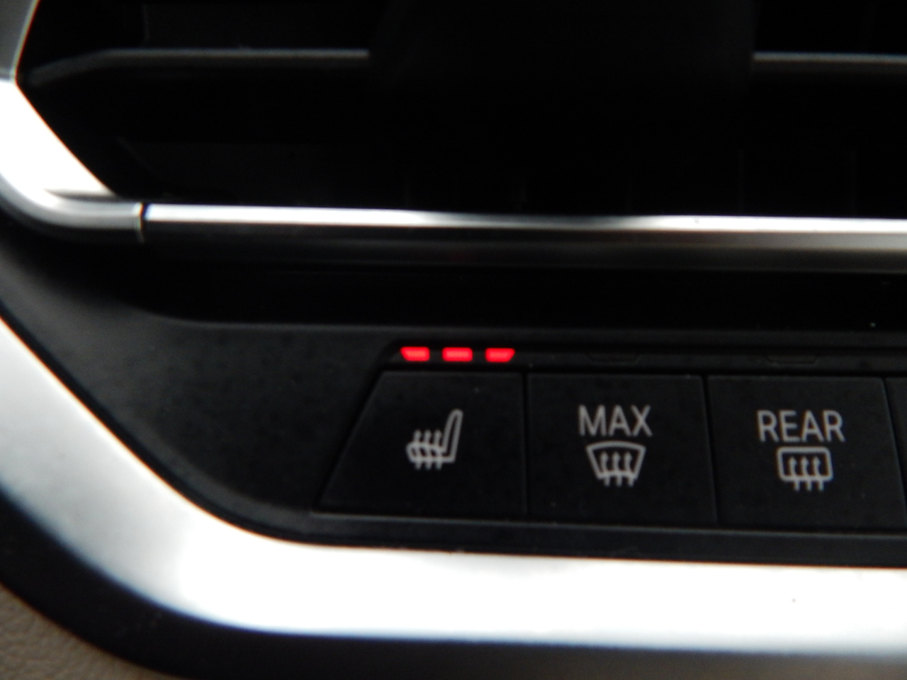 BMW 3 Series 330i xDrive Sedan 2019