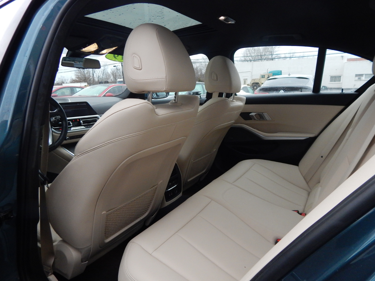 BMW 3 Series 330i xDrive Sedan 2019