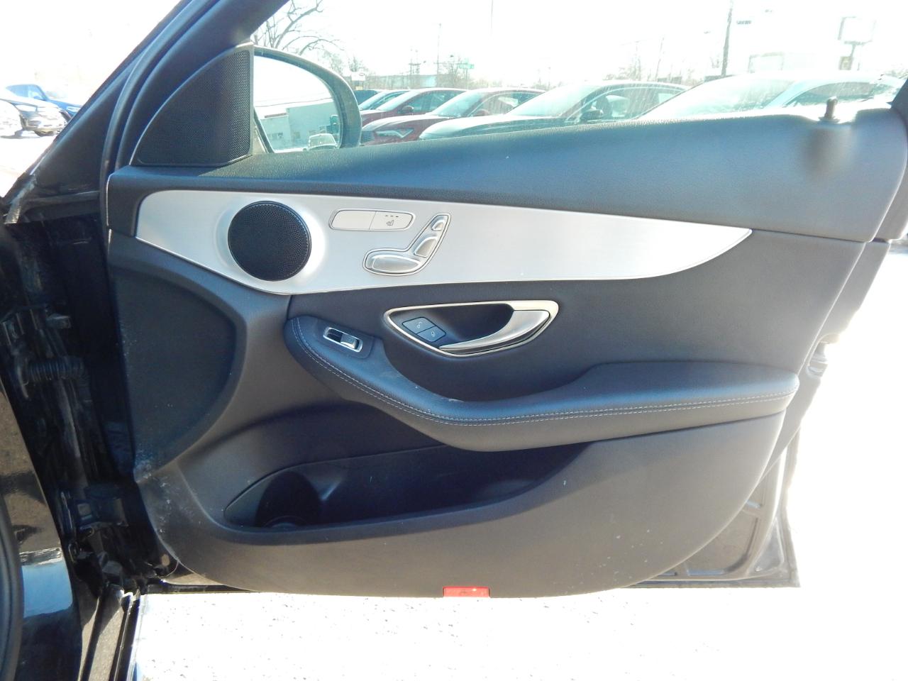 Mercedes-Benz C-Class 4dr Sdn C 300 4MATIC 2020