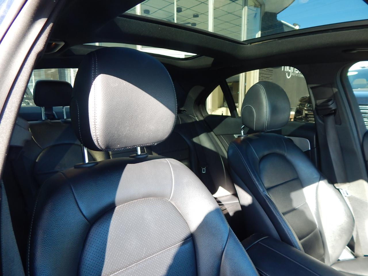 Mercedes-Benz C-Class 4dr Sdn C 300 4MATIC 2020