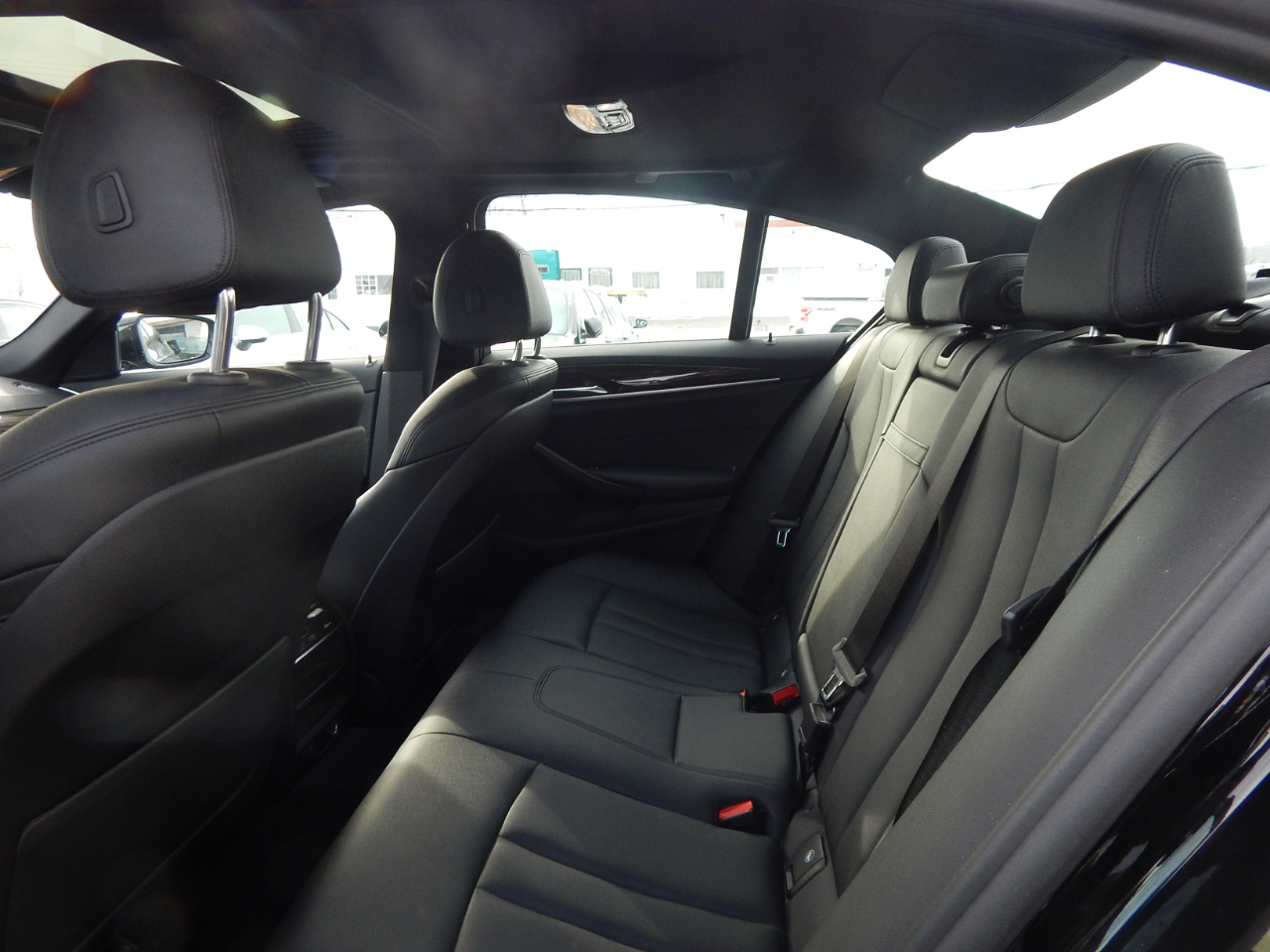 BMW 5 Series 530i xDrive Sedan 2019