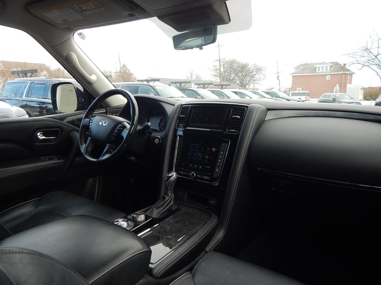 Infiniti QX80 Luxe 4D SUV AWD 2021