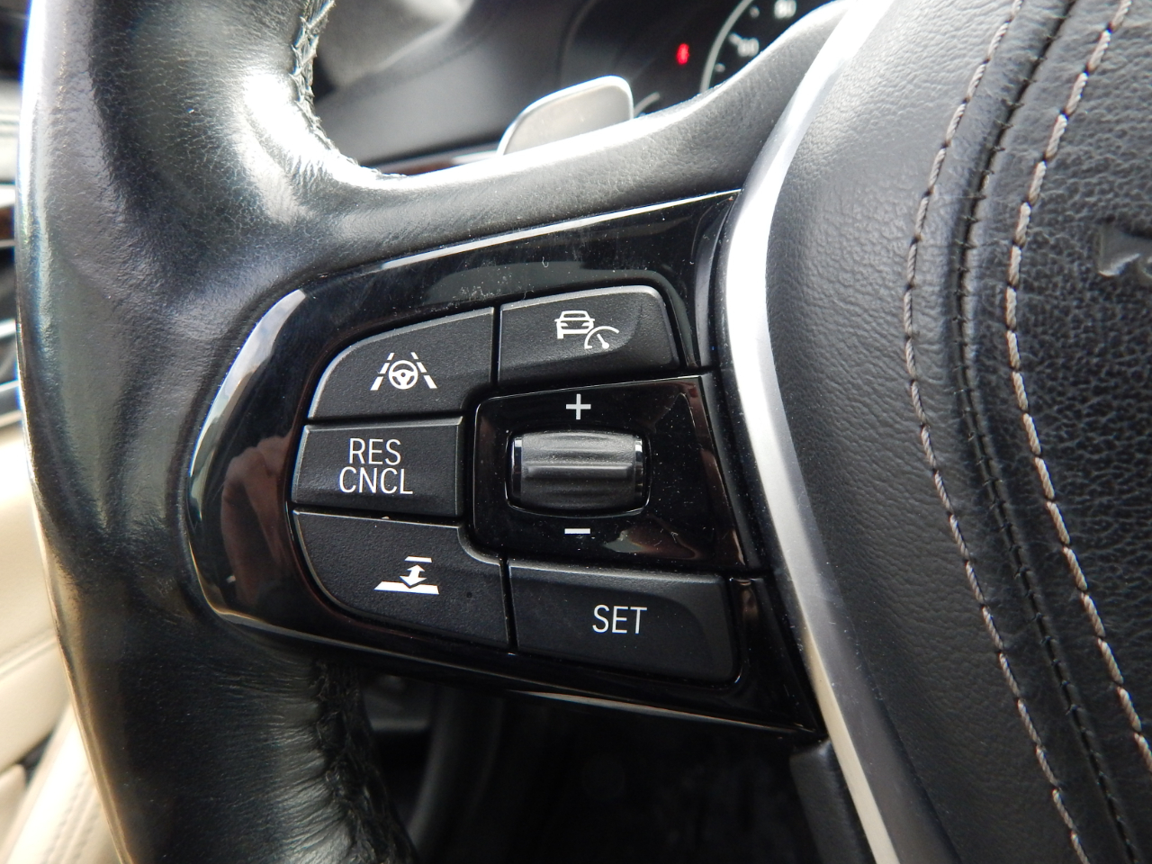 BMW 5 Series 540i xDrive Sedan 2018