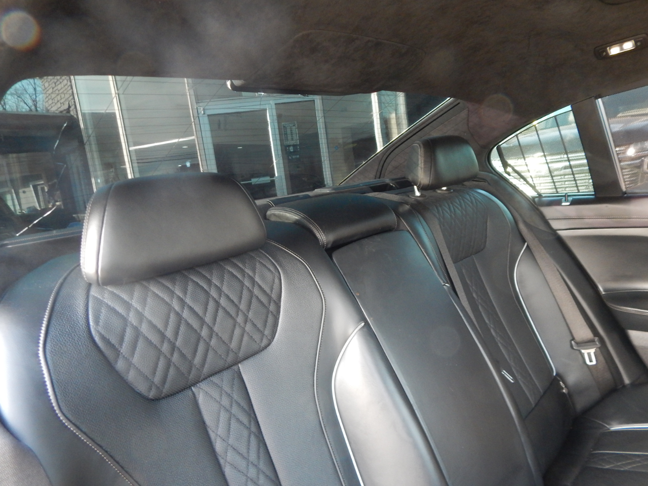 BMW 7 Series 4dr Sdn 750i xDrive AWD 2017