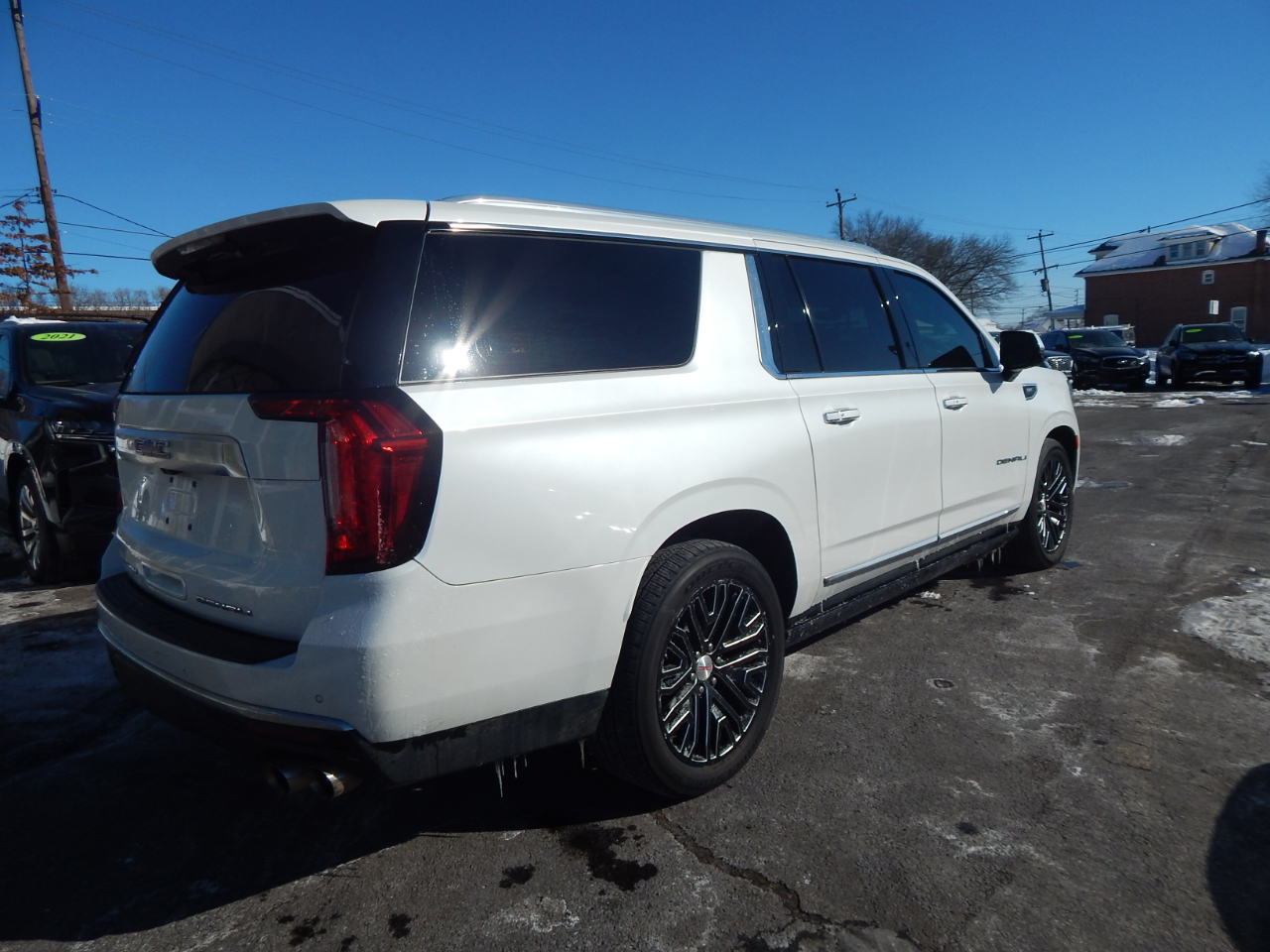 GMC Yukon XL 4WD 4dr Denali 2021