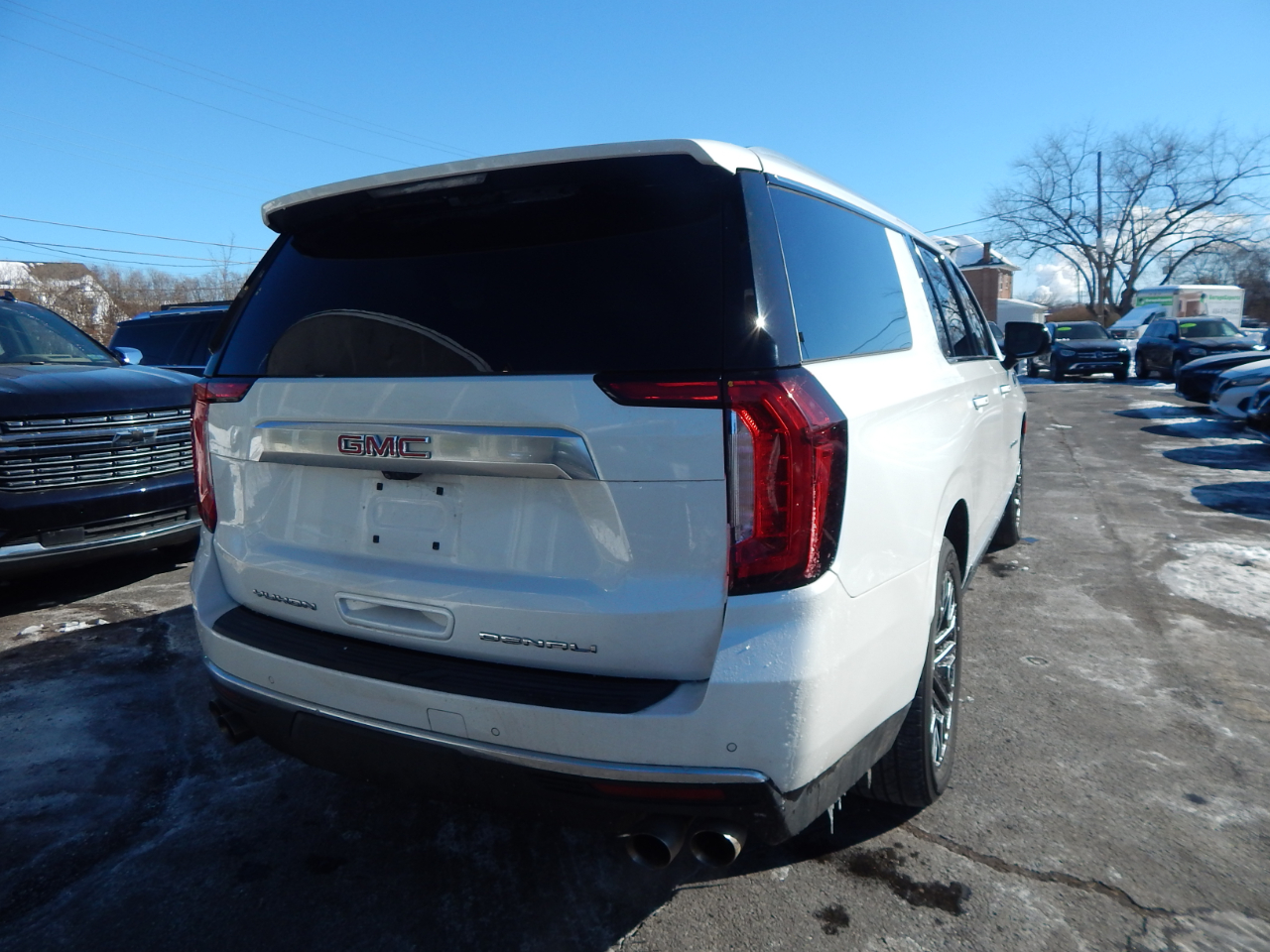 GMC Yukon XL 4WD 4dr Denali 2021