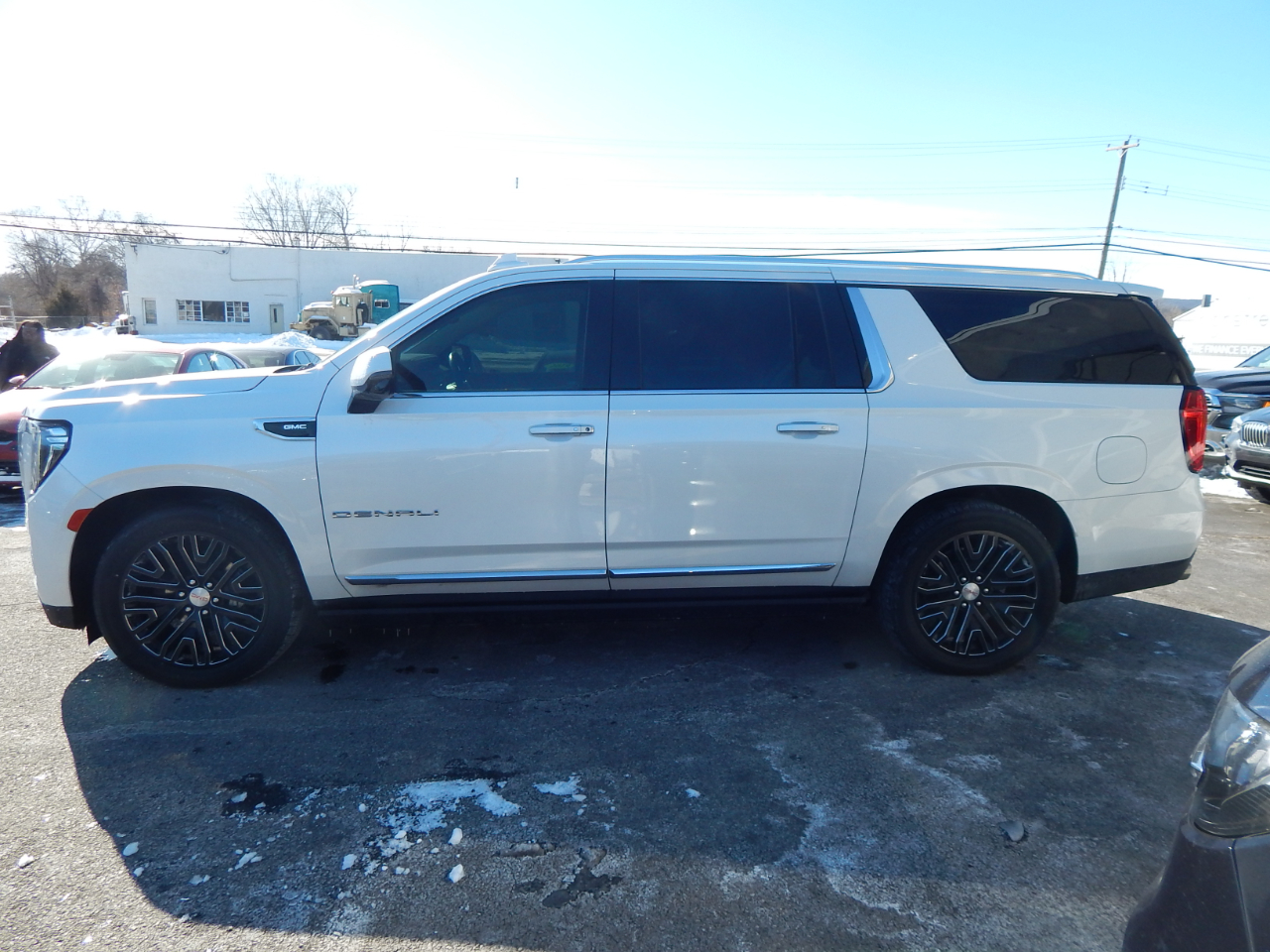 GMC Yukon XL 4WD 4dr Denali 2021