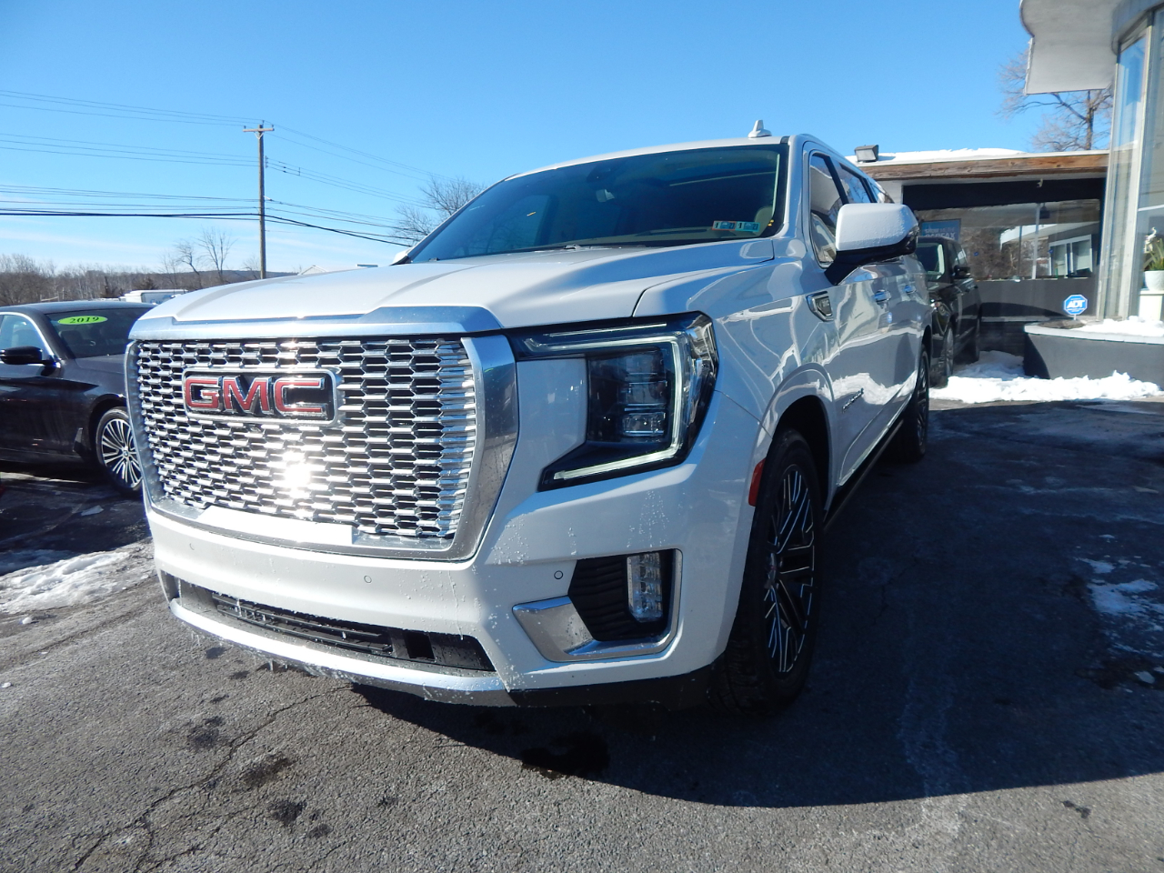 GMC Yukon XL 4WD 4dr Denali 2021