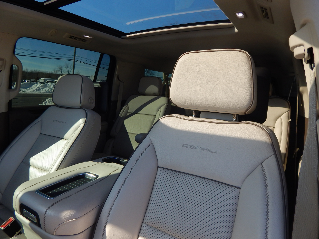 GMC Yukon XL 4WD 4dr Denali 2021