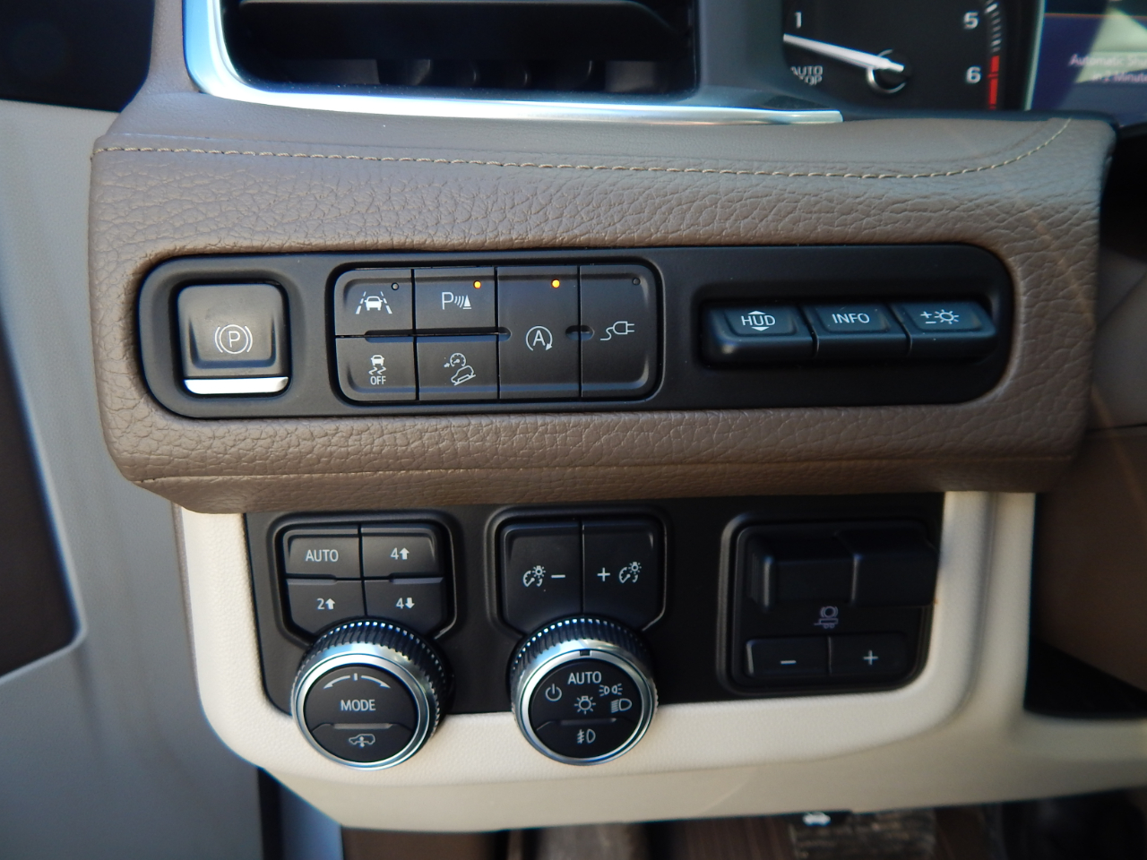 GMC Yukon XL 4WD 4dr Denali 2021