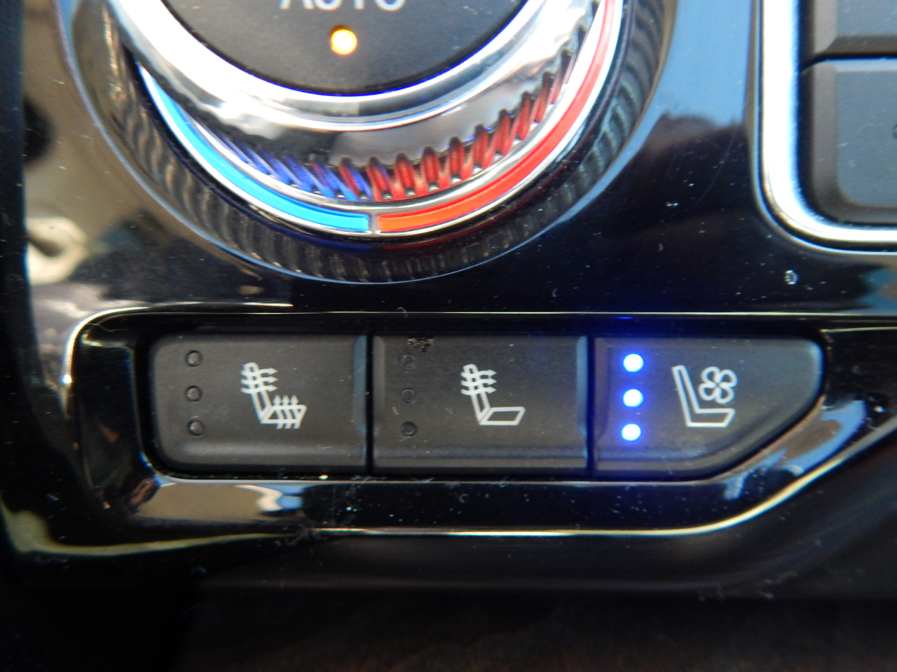 GMC Yukon XL 4WD 4dr Denali 2021