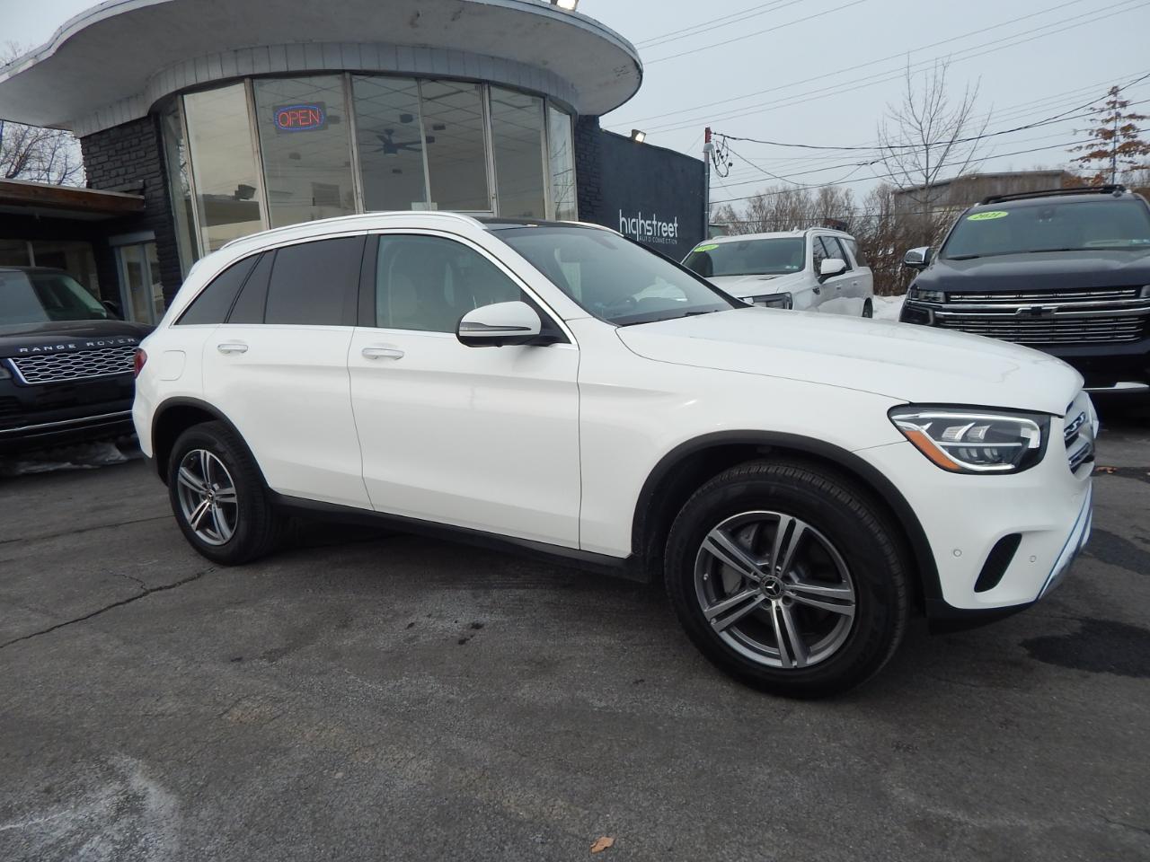 Mercedes-Benz GLC GLC 300 4MATIC SUV 2021