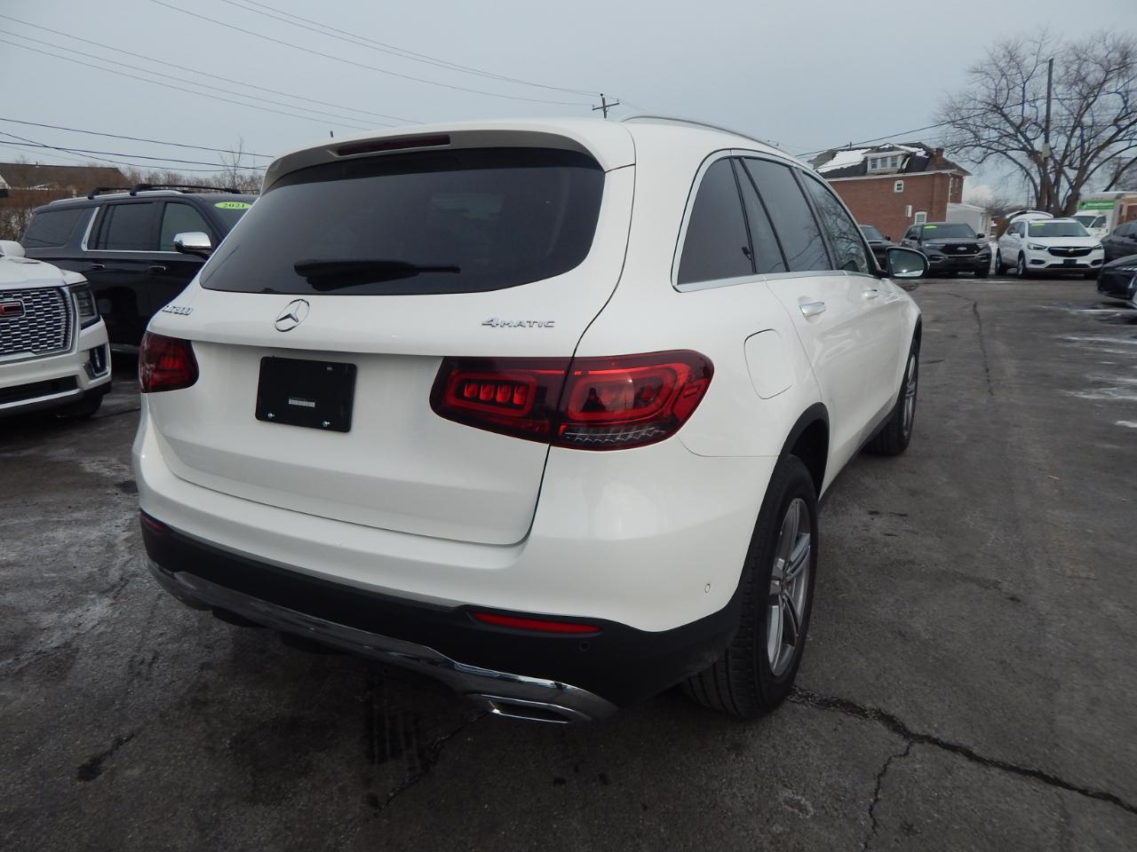 Mercedes-Benz GLC GLC 300 4MATIC SUV 2021