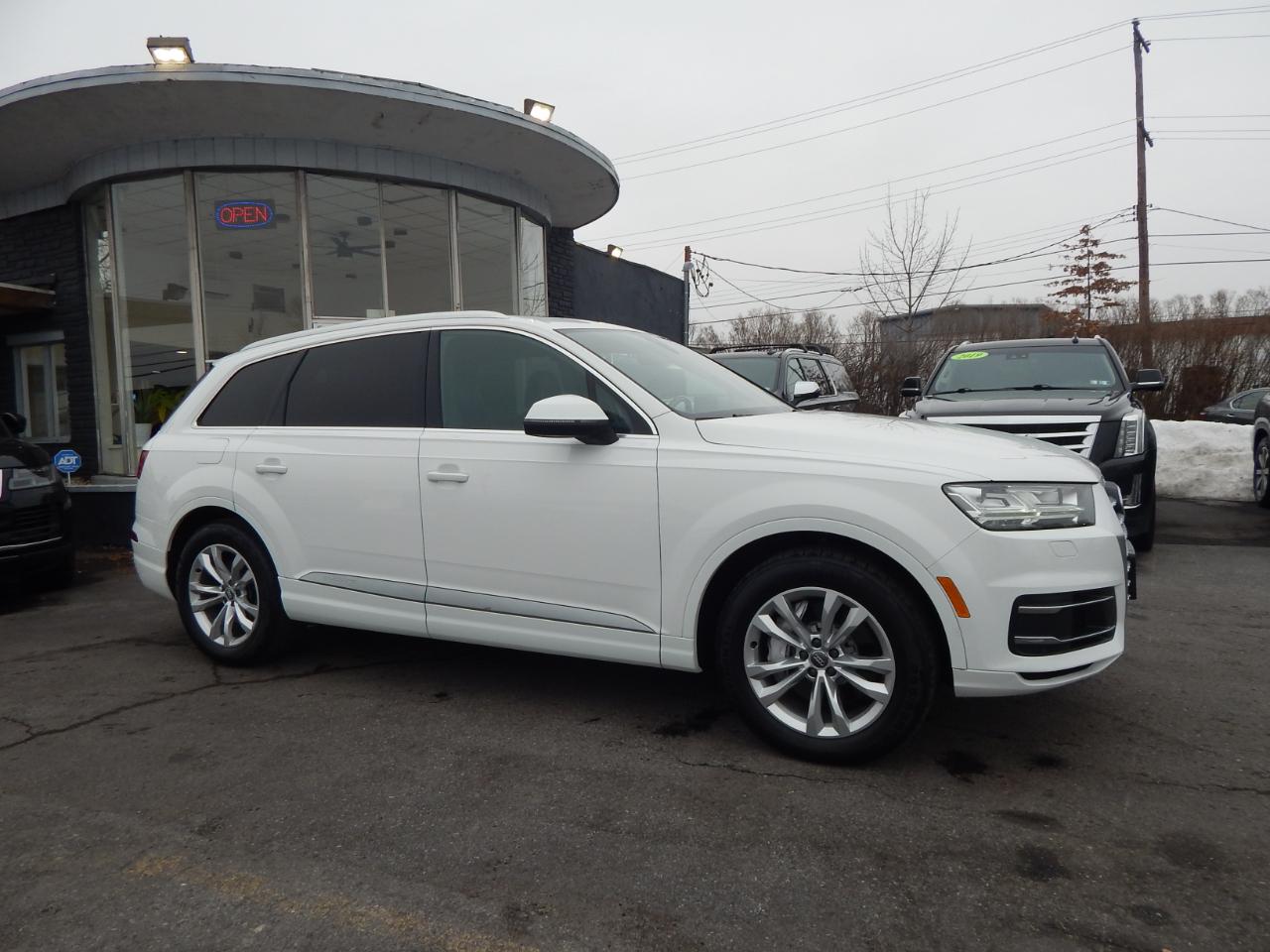 Audi Q7 SE Premium Plus 55 TFSI quattro 2019