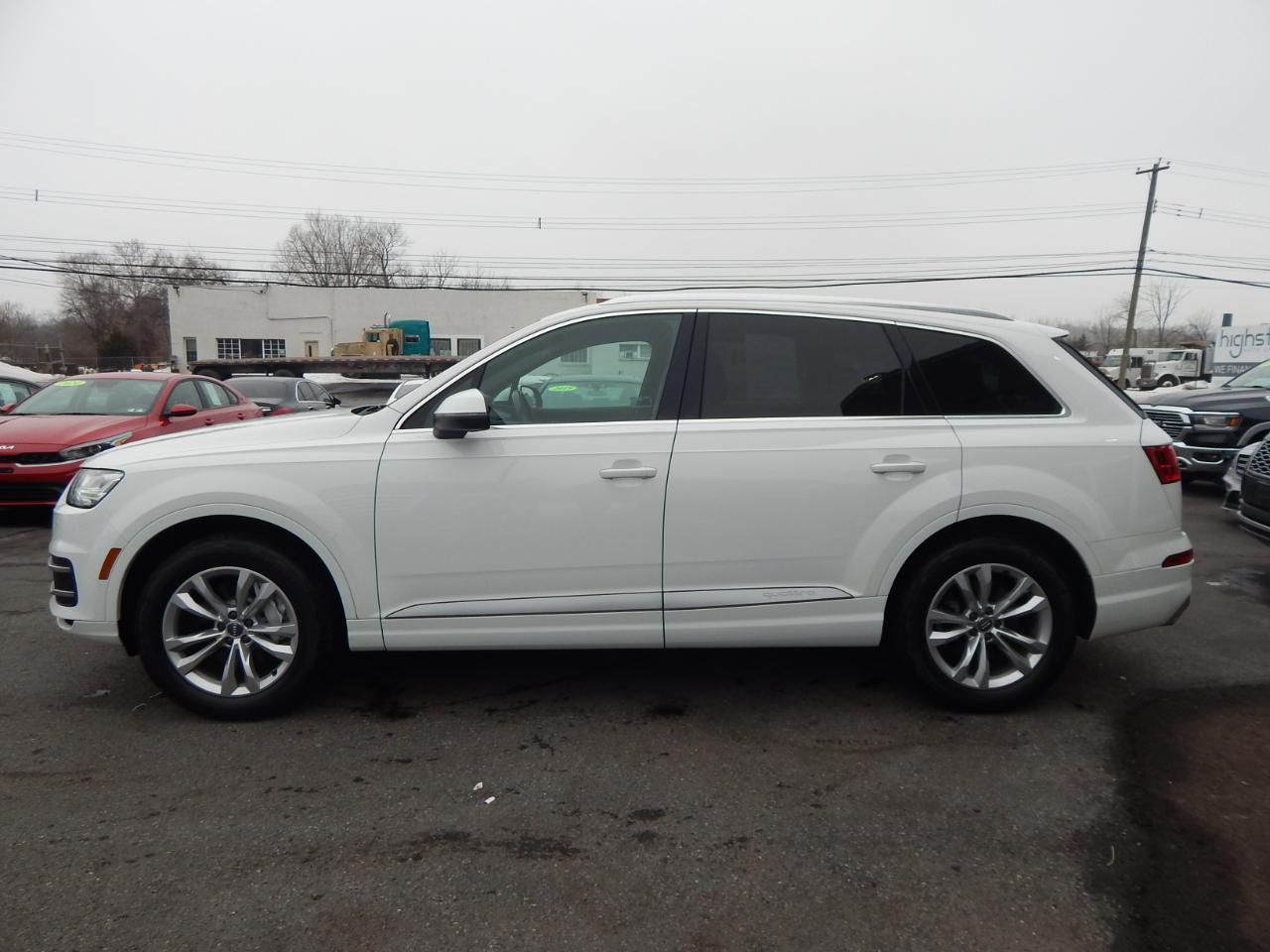 Audi Q7 SE Premium Plus 55 TFSI quattro 2019