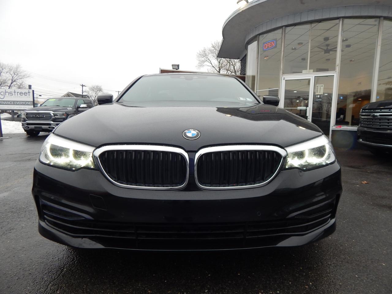 BMW 5 Series 530i xDrive Sedan 2020