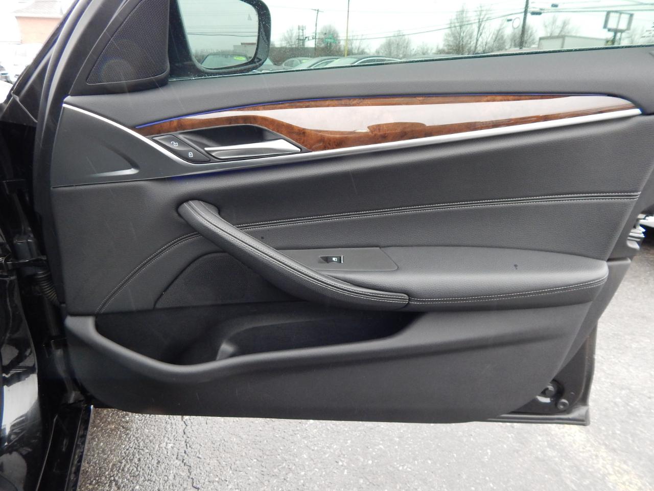 BMW 5 Series 530i xDrive Sedan 2020