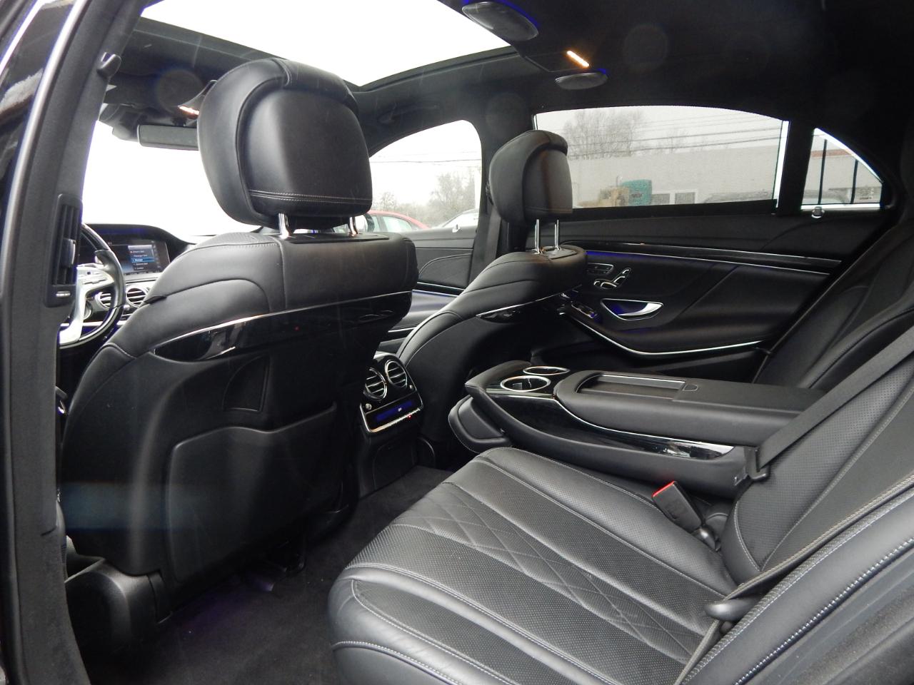 Mercedes-Benz S-Class S 560 4MATIC Sedan 2018