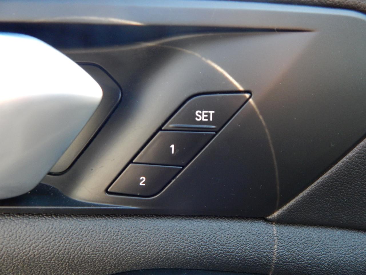 BMW X5 xDrive40i Sports Activity Vehicle 2020