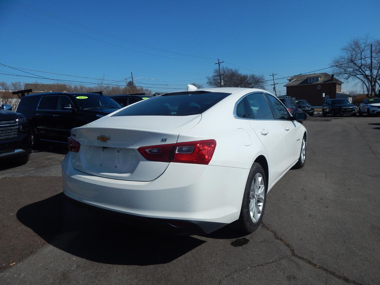 Chevrolet Malibu 4dr Sdn 1LT 2023