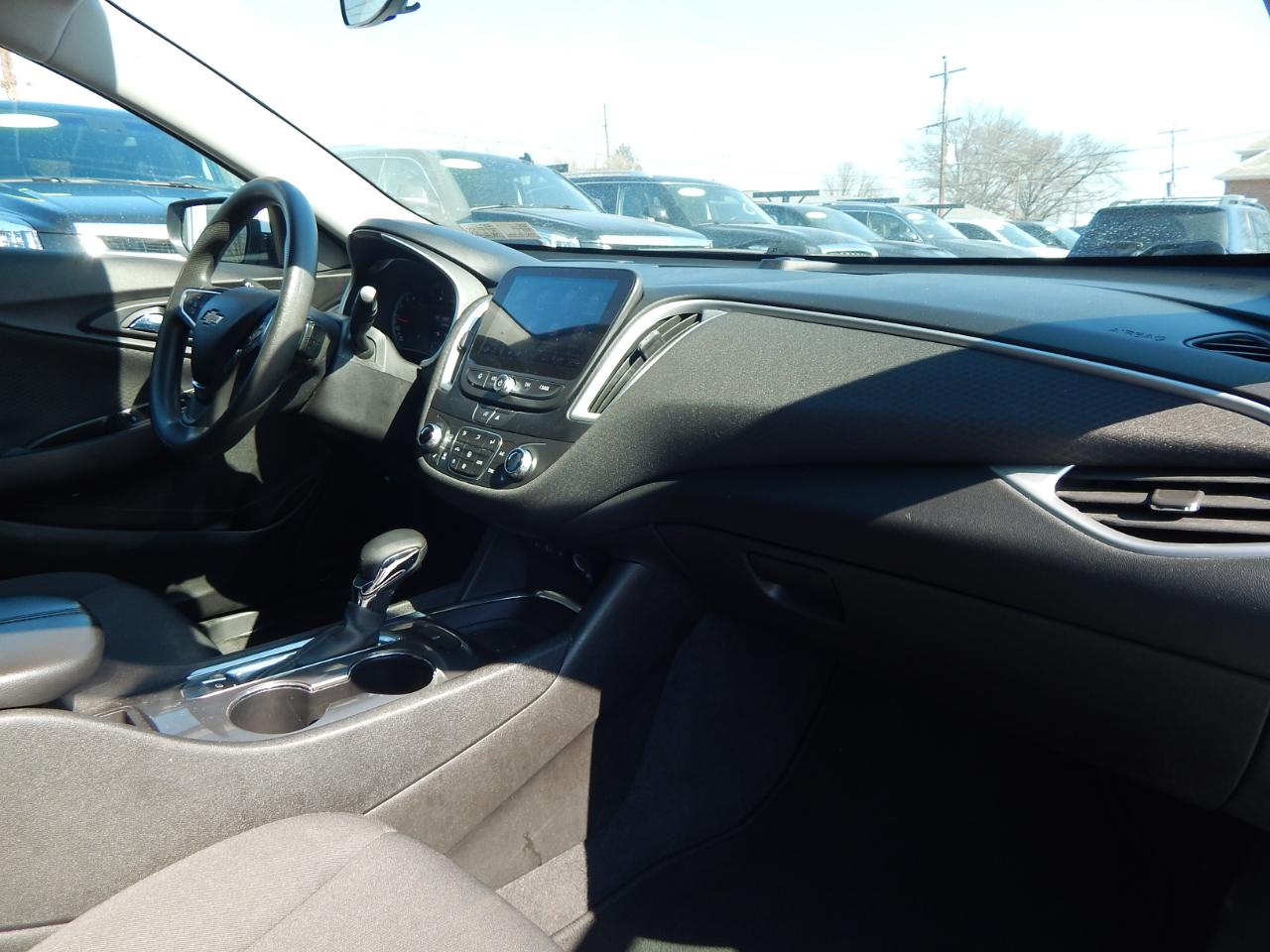 Chevrolet Malibu 4dr Sdn 1LT 2023