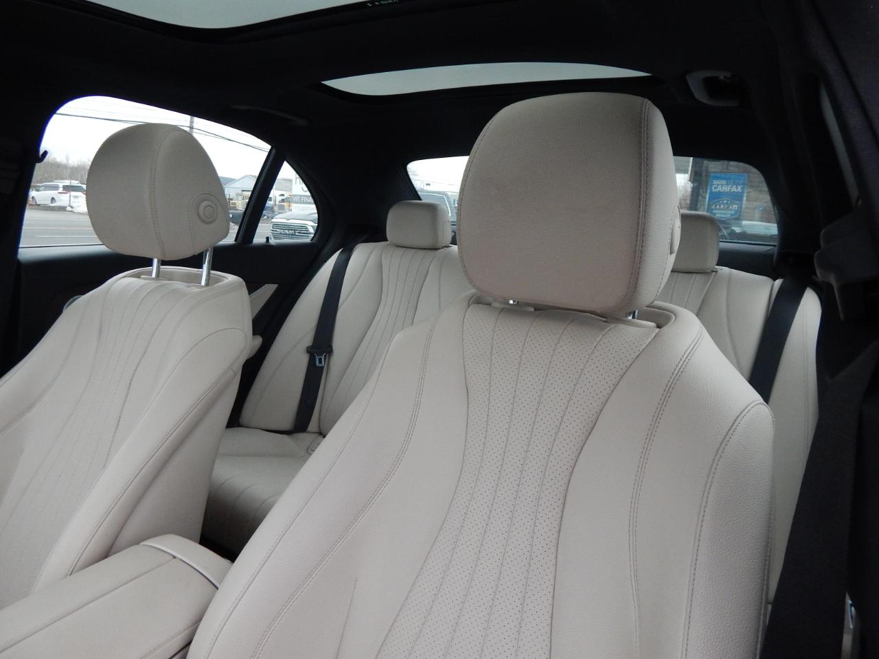 Mercedes-Benz E-Class E 300 4MATIC Sedan 2019