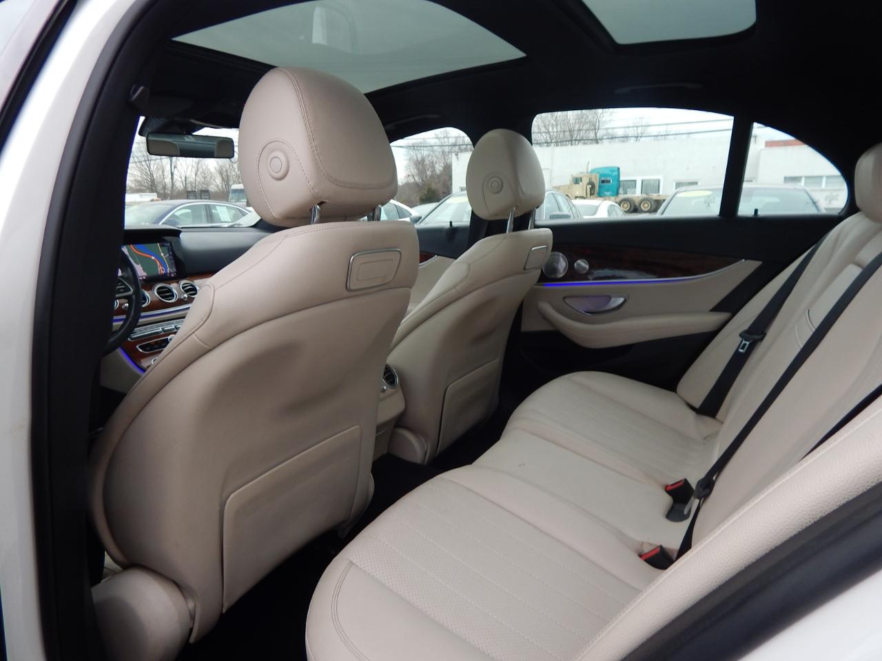 Mercedes-Benz E-Class E 300 4MATIC Sedan 2019