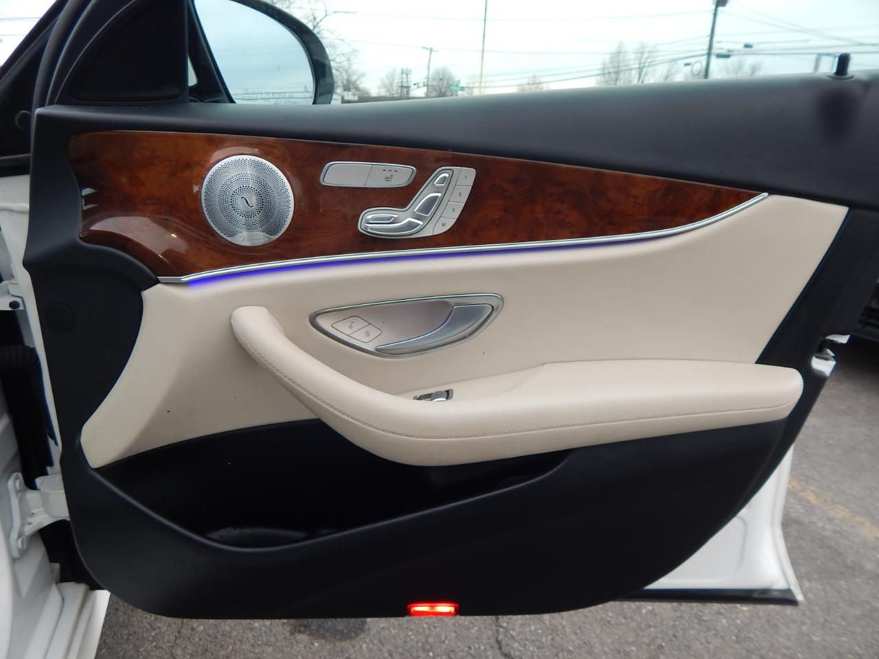 Mercedes-Benz E-Class E 300 4MATIC Sedan 2019