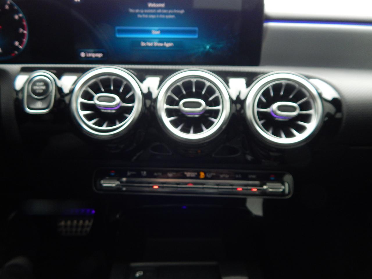 Mercedes-Benz CLA-Class 4dr Sdn CLA 250 4MATIC 2021