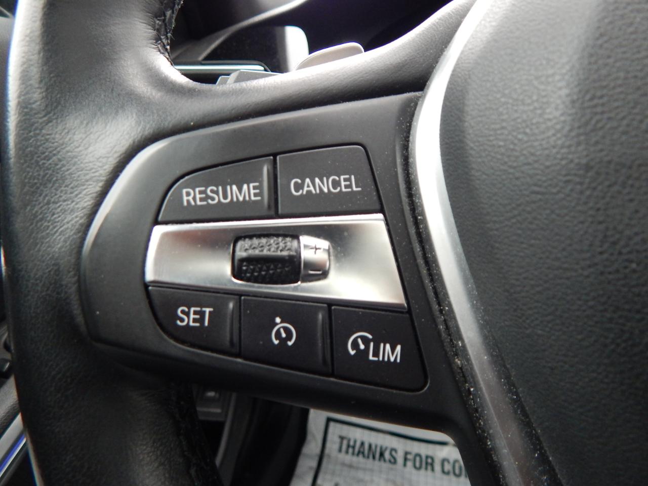 BMW 3 Series 330i xDrive Sedan 2021