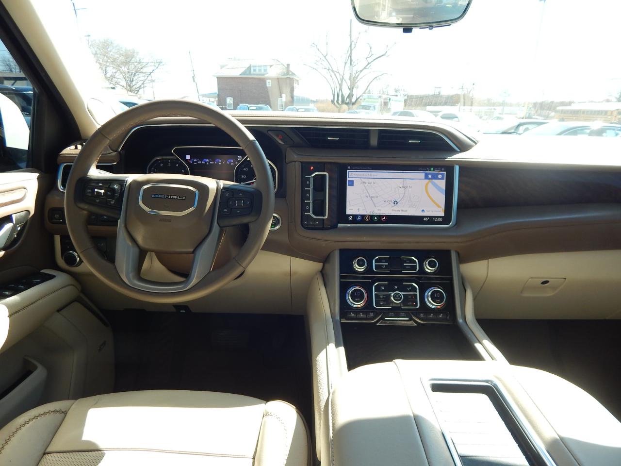 GMC Yukon XL Denali 4WD 2021