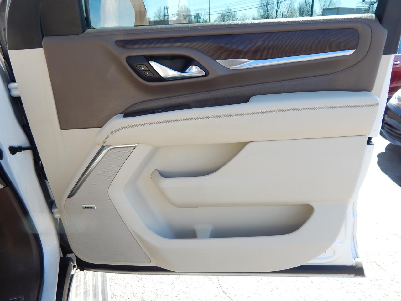 GMC Yukon XL Denali 4WD 2021