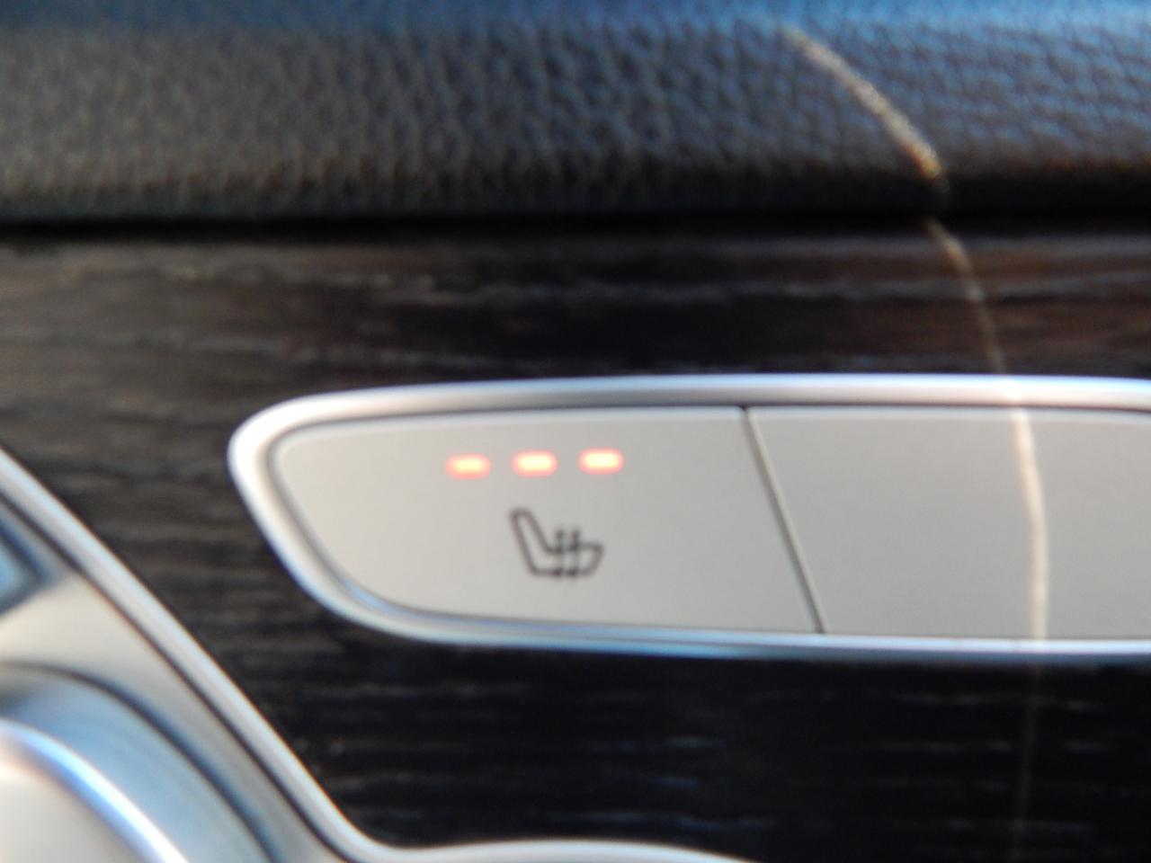 Mercedes-Benz C-Class 4dr Sdn C300 4MATIC 2020