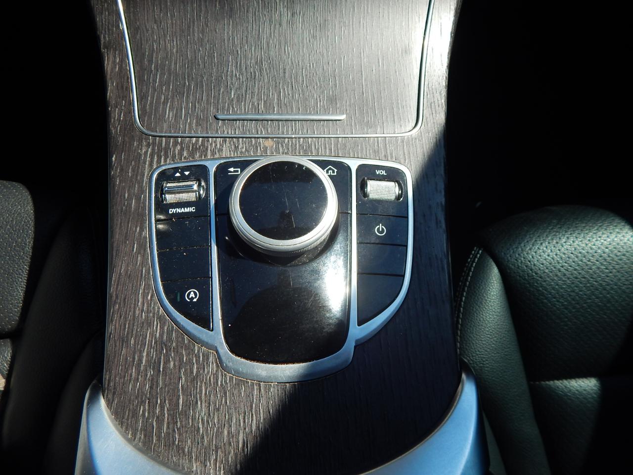 Mercedes-Benz C-Class 4dr Sdn C300 4MATIC 2020